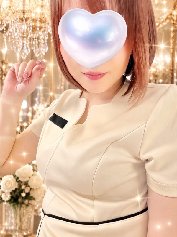 綾瀬ゆい《GOLD》